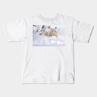 Polar bear cubs playing on Mom's back Kids T-Shirt